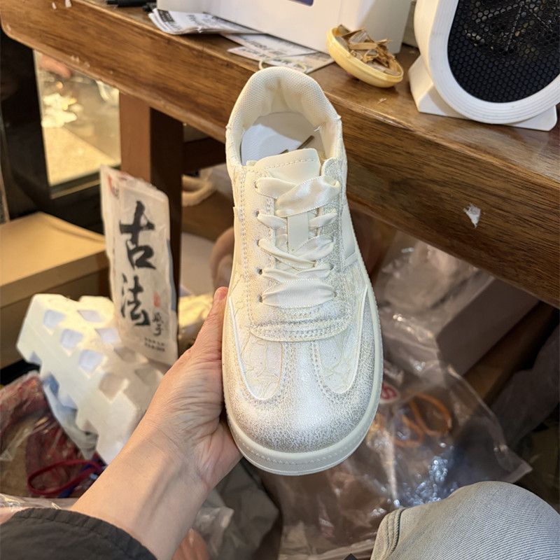 Sewing Latex - German Trainer Sneakers Women Retro White