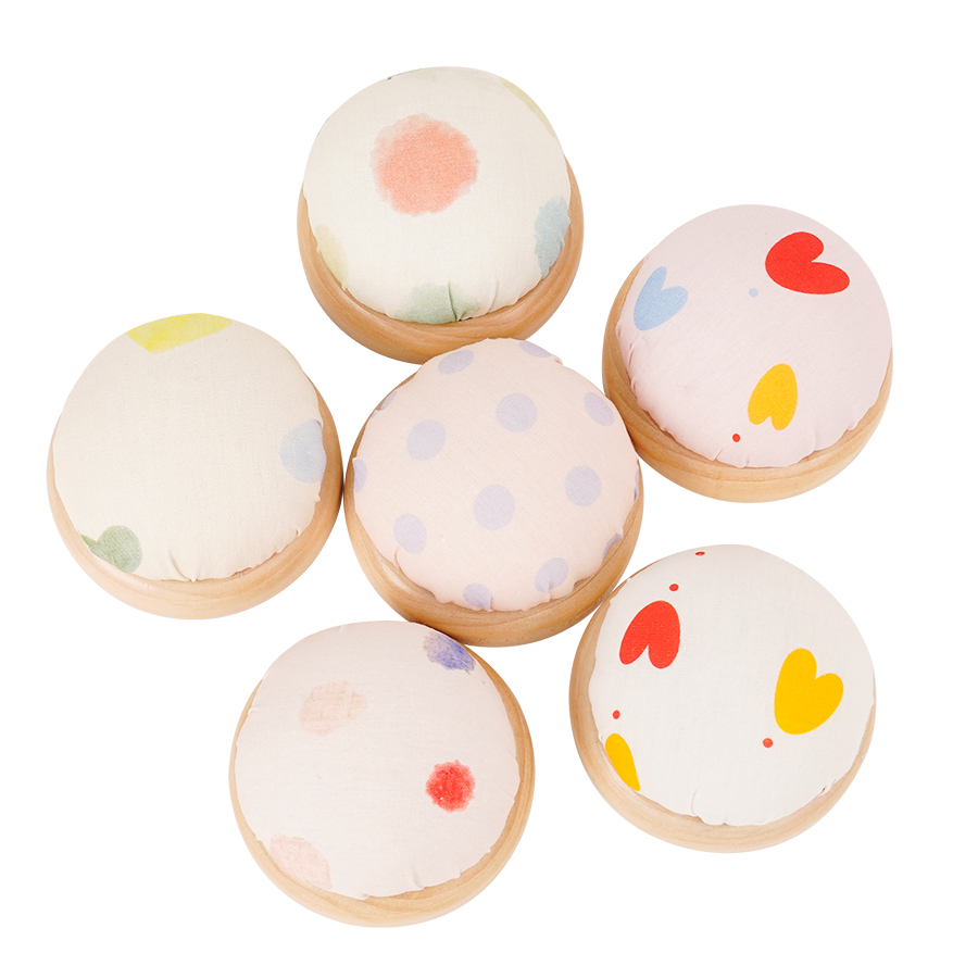 1pc Small Fresh Style Fabric S - Sewing Pin Cushion review and price